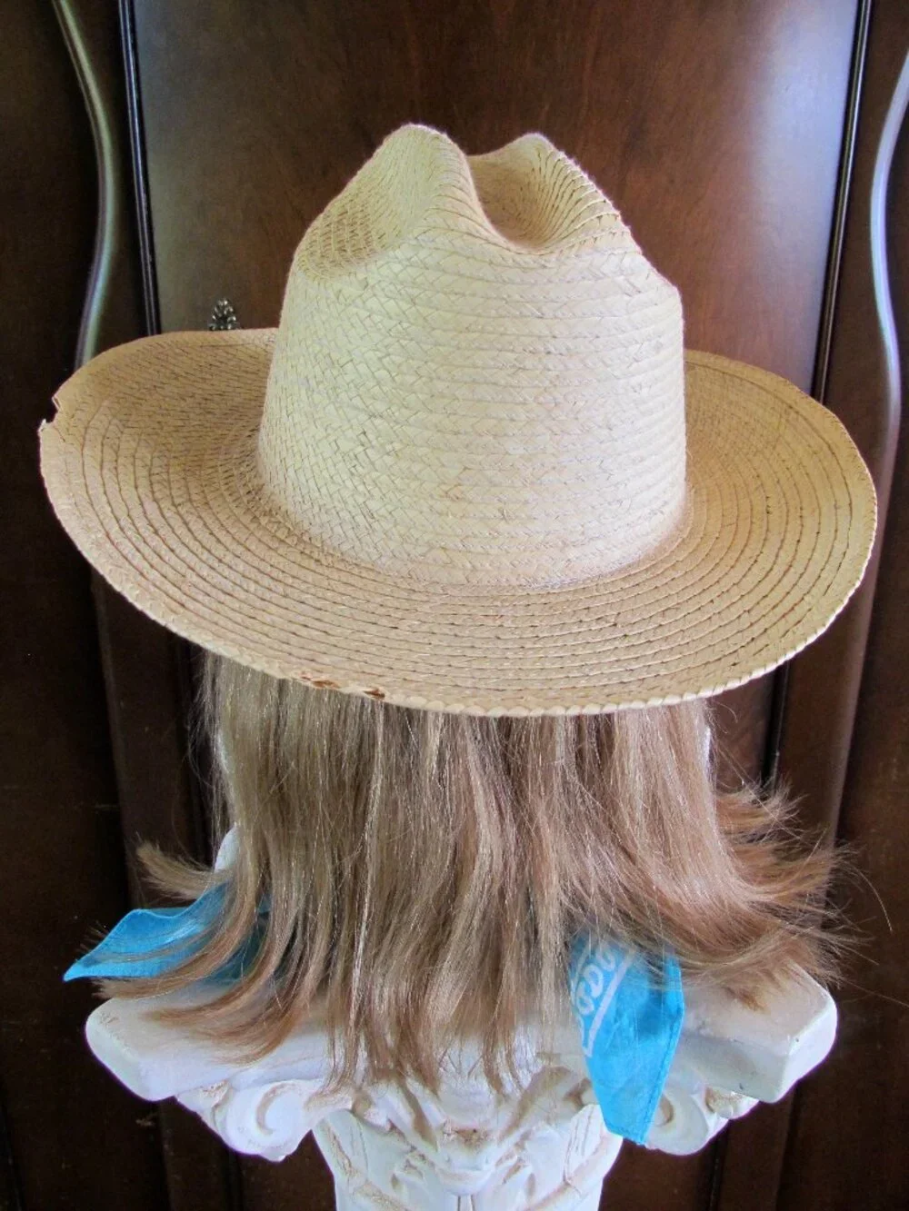 COWGIRL HAT & BANDANA, S, STAY-ON TYPE, BLONDE STRAW; TURQUOISE SCARF, FESTIVAL - Picture 5 of 8
